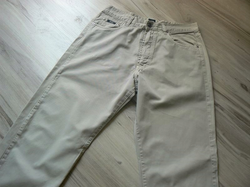 HUGO BOSS ITALY ARKANSAS LETNI JEANS W34 L34