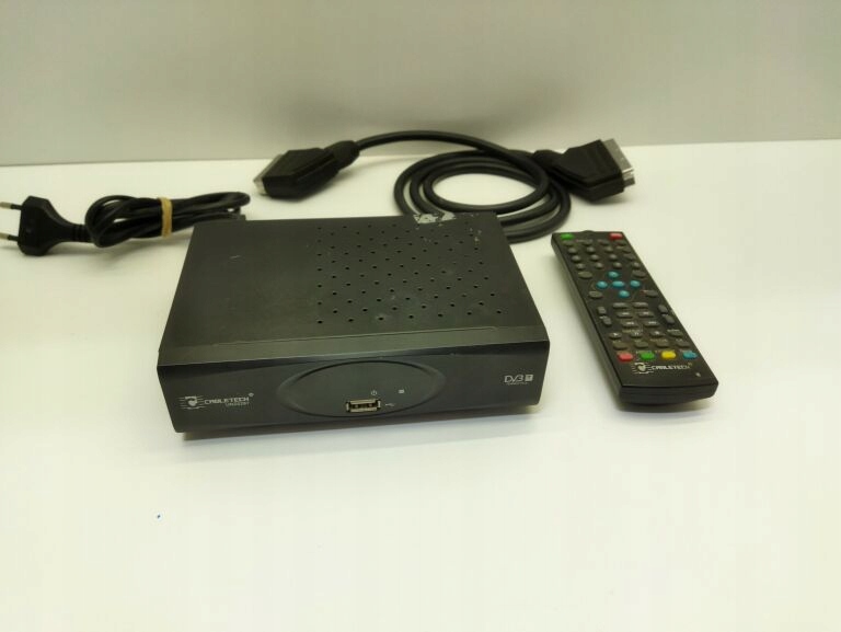DEKODER DVBT CABLETECH URZ0287 + PILOT + OKABLOW