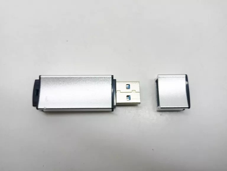 PENDRIVE GOODRAM 32GB