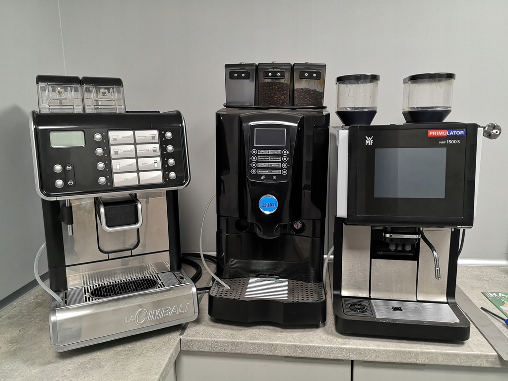 Ekspres do kawy Cimbali Q10 - superautomat