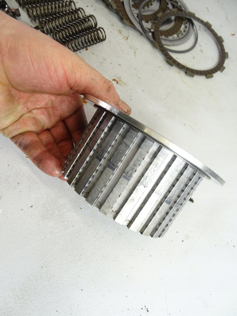 류ページ Kawasaki ZX-12R ZX-12 R ZX12R ZX12 00-06 Sprzęgło Kosz Sprzęgłowy