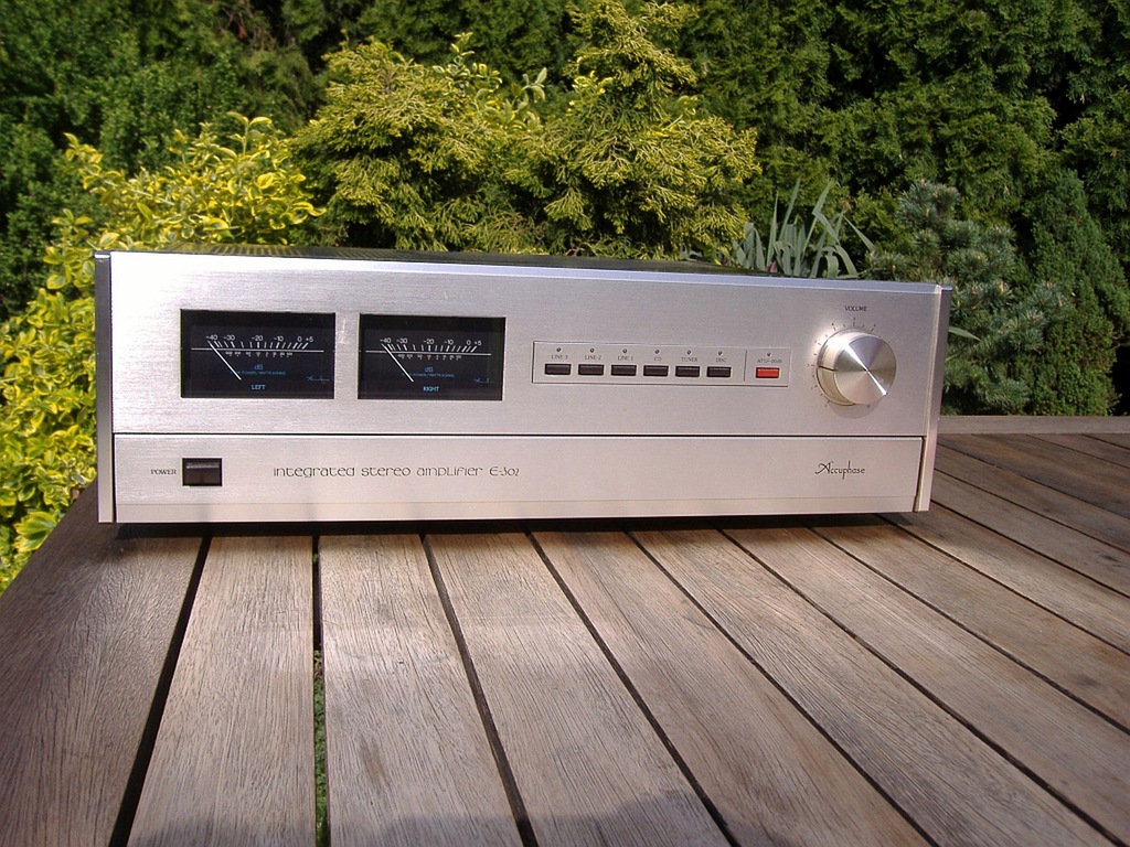 Accuphase E 302 Oficjalne Archiwum Allegro