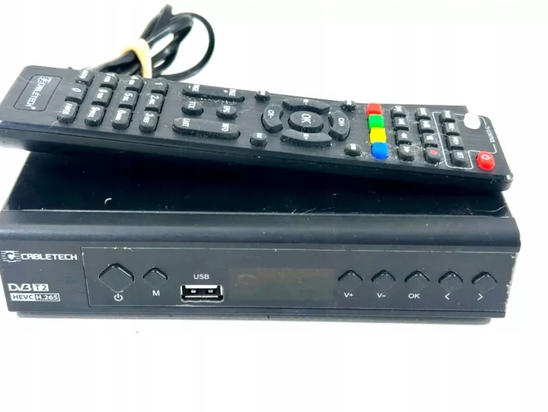 DEKODER CABLETECH DVBT2 HEVC H.265 + PILOT