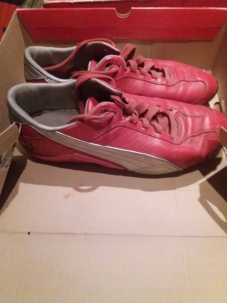 Buty puma ferrari 43,5