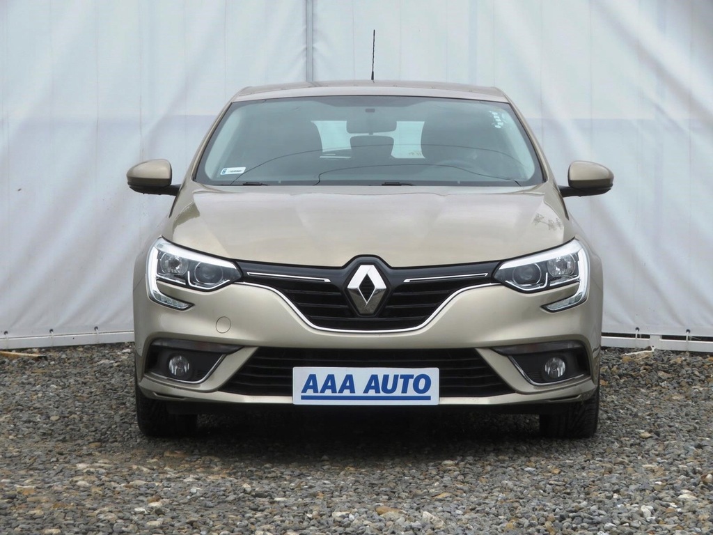 Купить Renault Megane 1.6 SCe, польский автосалон, авторизованный сервисный центр: отзывы, фото, характеристики в интерне-магазине Aredi.ru