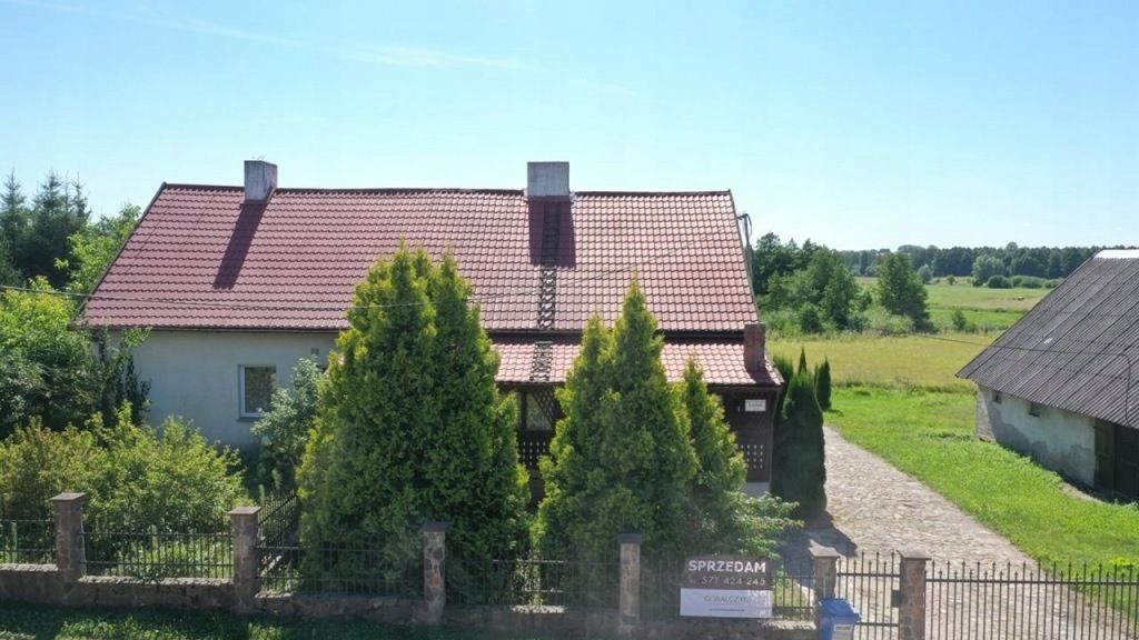 Dom, Leśniewo, Srokowo (gm.), 168 m²
