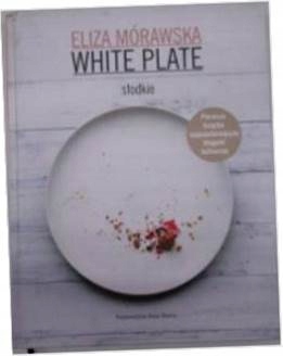 White plate. Słodkie. - Eliza Mórawska