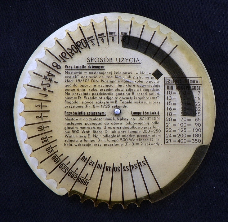 Купить ТАБЛИЦА ЭКСПОЗИЦИИ ____ *экспонометр* Польской Народной Республики: отзывы, фото, характеристики в интерне-магазине Aredi.ru