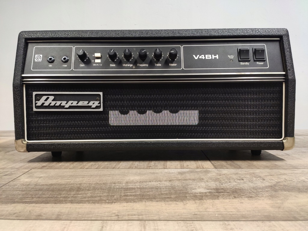 Ampeg V4BH lampowy head basowy 100W USA