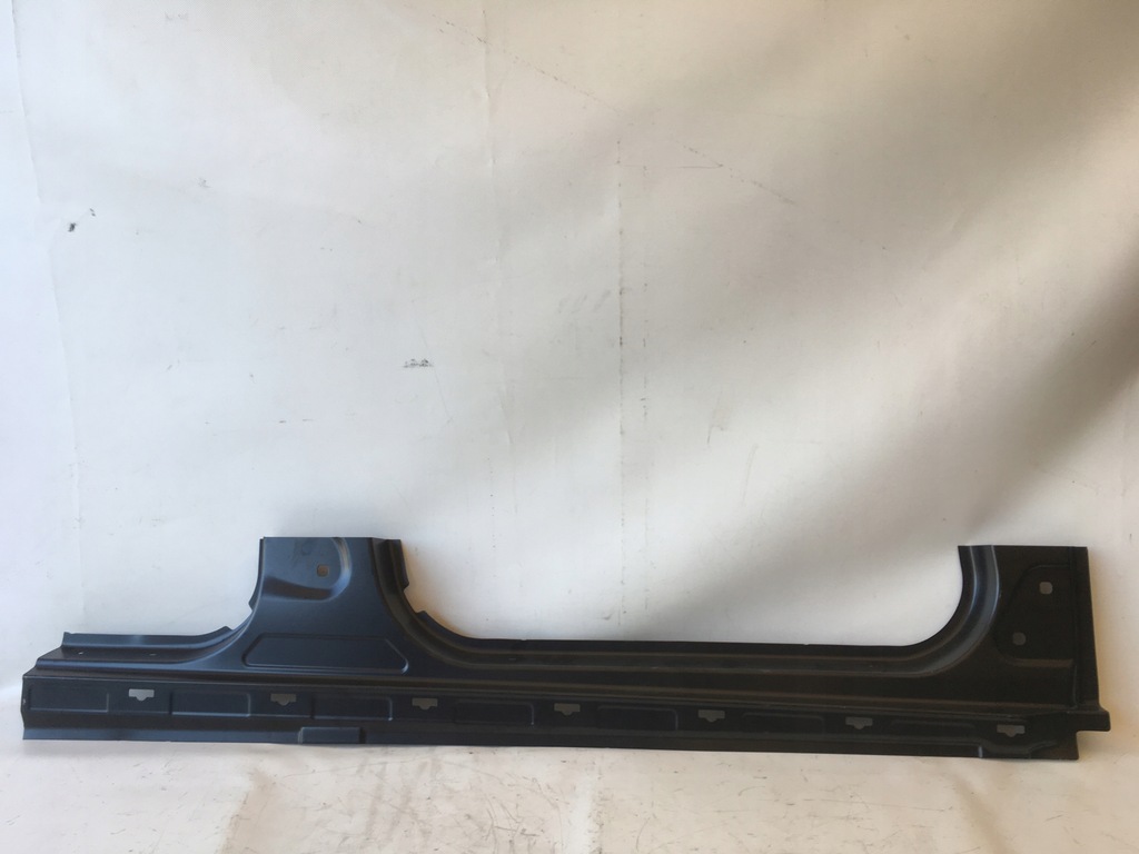 Mercedes E 212 Próg Metalowy Prawy Przedni Nowy