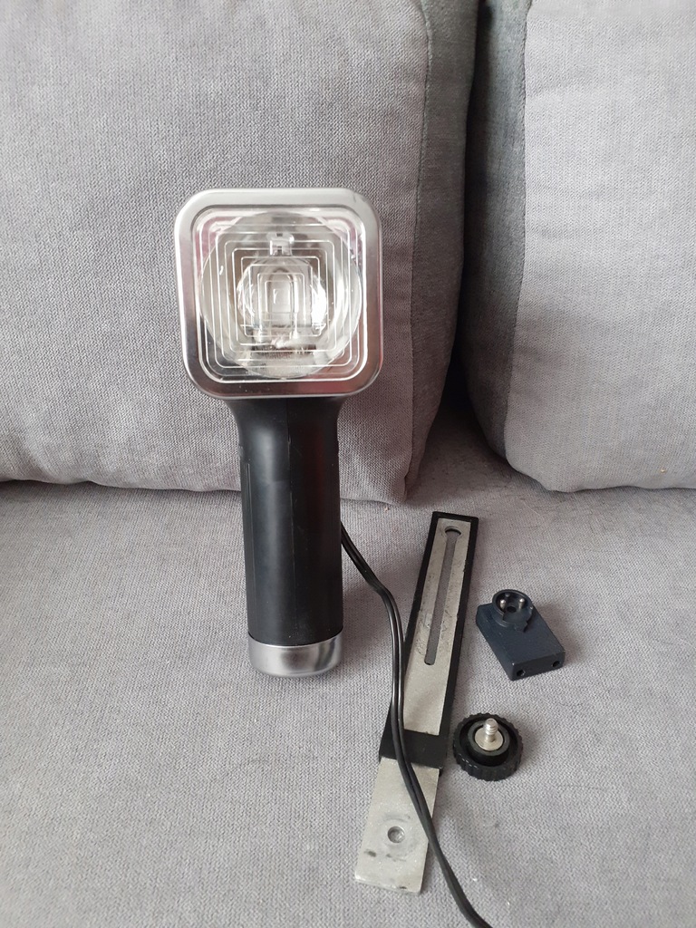 Lampa błyskowa FIL 105 etui PRL ZSRR