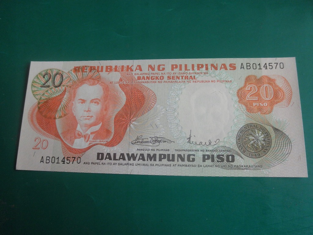 FILIPINY 20 PISO 1970 UNC