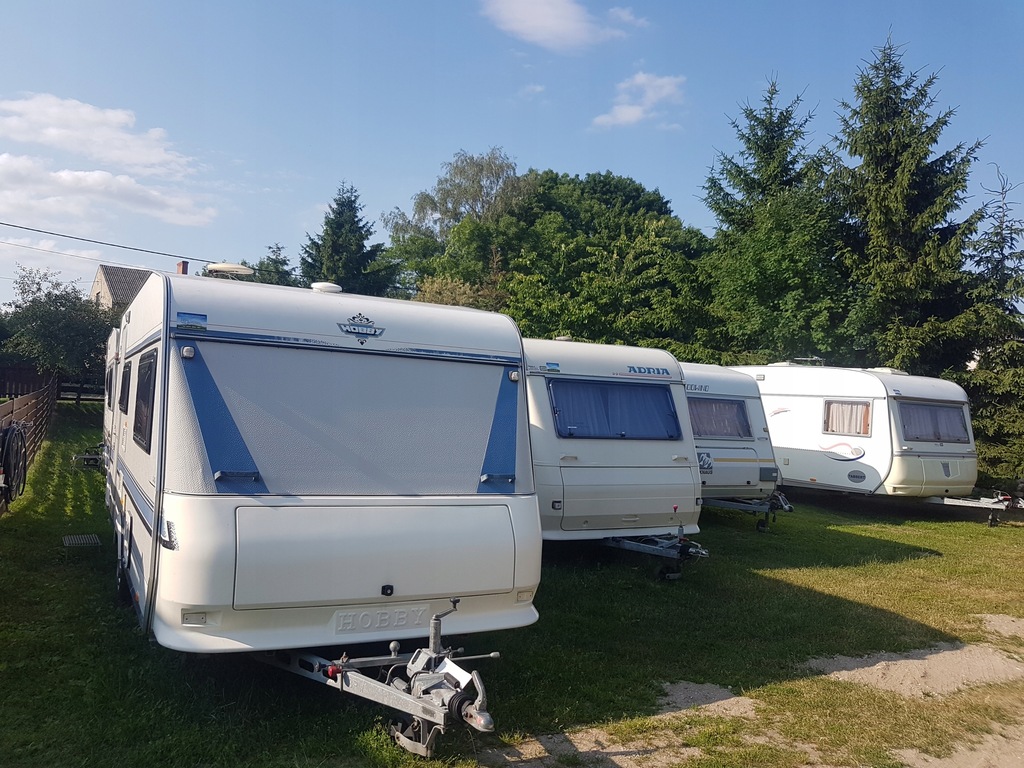 Przyczepa kempingowa camping jak domek holenderski