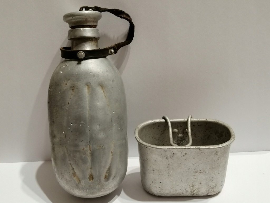 MANIERKA WĘGIERSKA 1936 ROK + KUBEK
