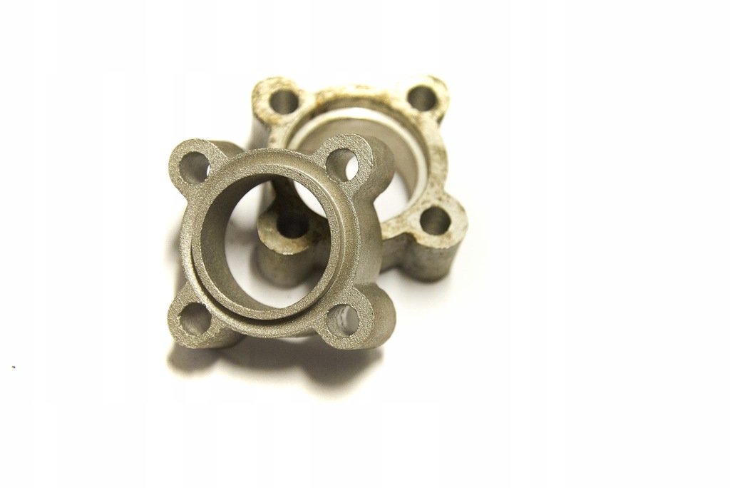 TULEJKA POMPY WODNEJ C-330