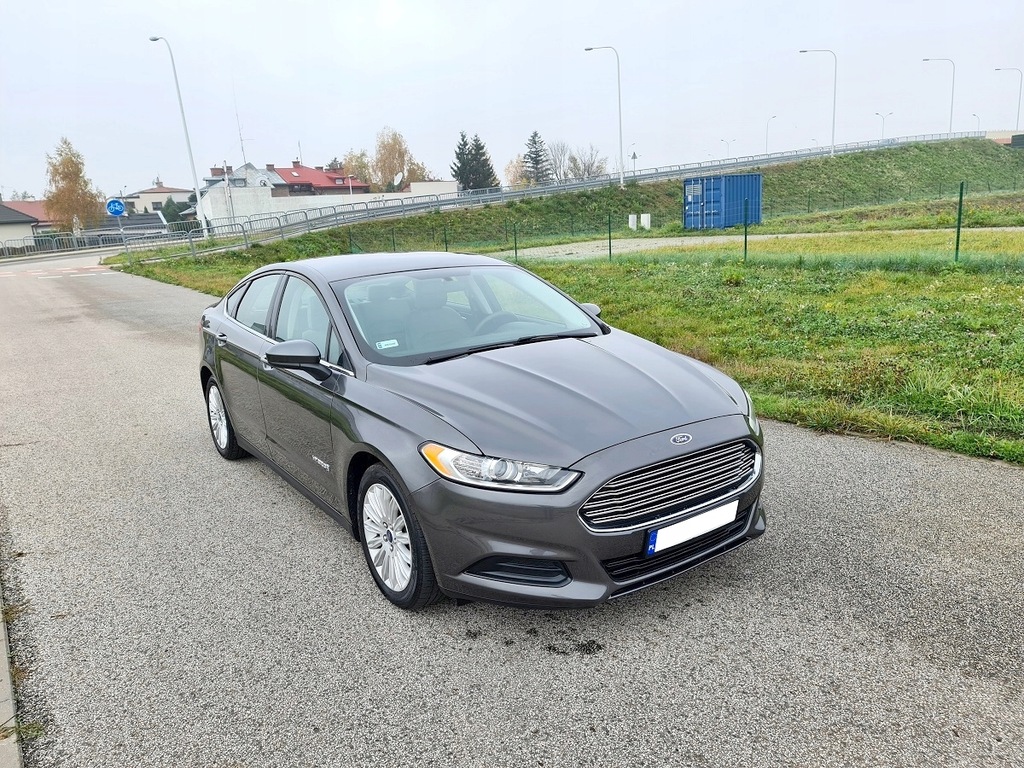 Купить FORD MONDEO 2.0 177 л.с. ГИБРИД 2015 ВАРШАВА: отзывы, фото, характеристики в интерне-магазине Aredi.ru