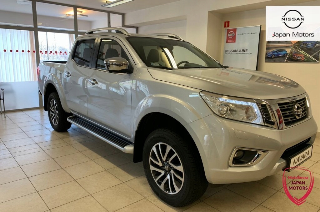 NISSAN Navara