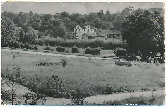 Nałęczów fragment uzdrowiska Ładny obieg