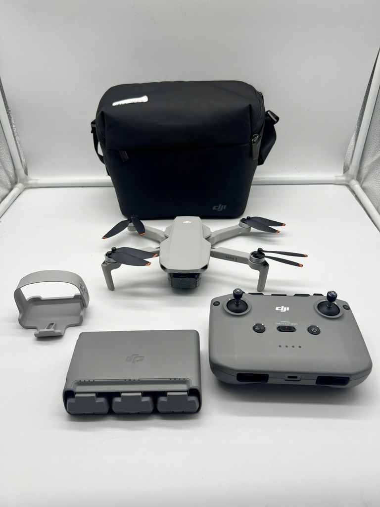 Dron DJI Mavic Mini 2 Fly More Combo