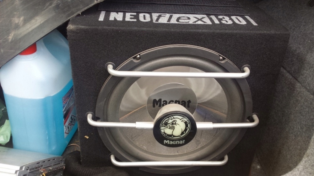 subwoofer magnat neoflex 130 460w