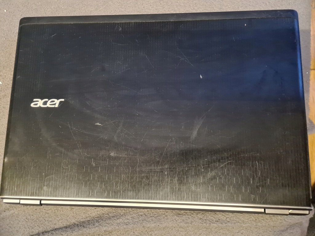 Laptop Acer aspire v5 591