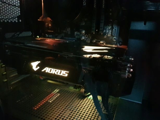 GeForce RTX 2060 Gigabyte Aorus Xtreme