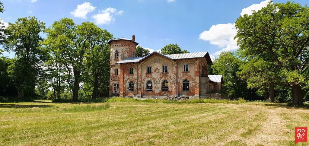 Obiekt zabytkowy, Ciężkowice, Gidle (gm.), 2800 m²