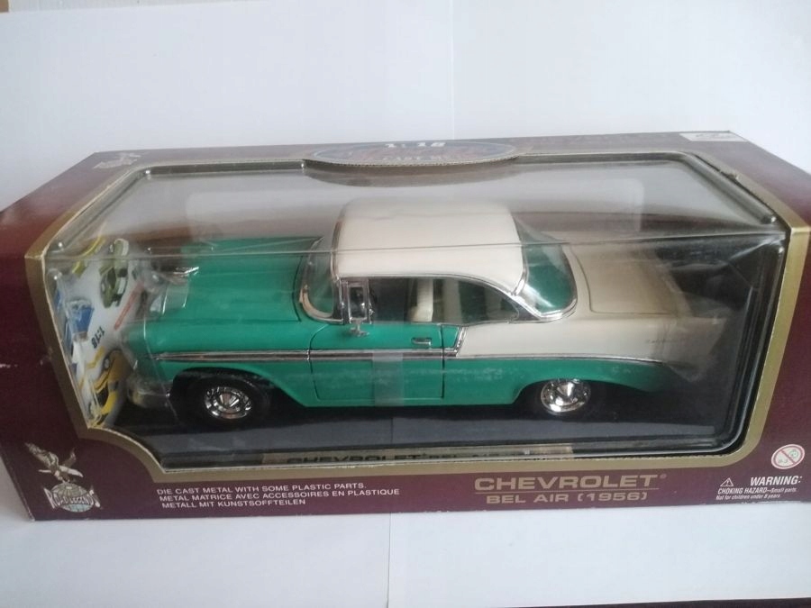 Road Legends 1:18 Chevrolet Bel Air 1956