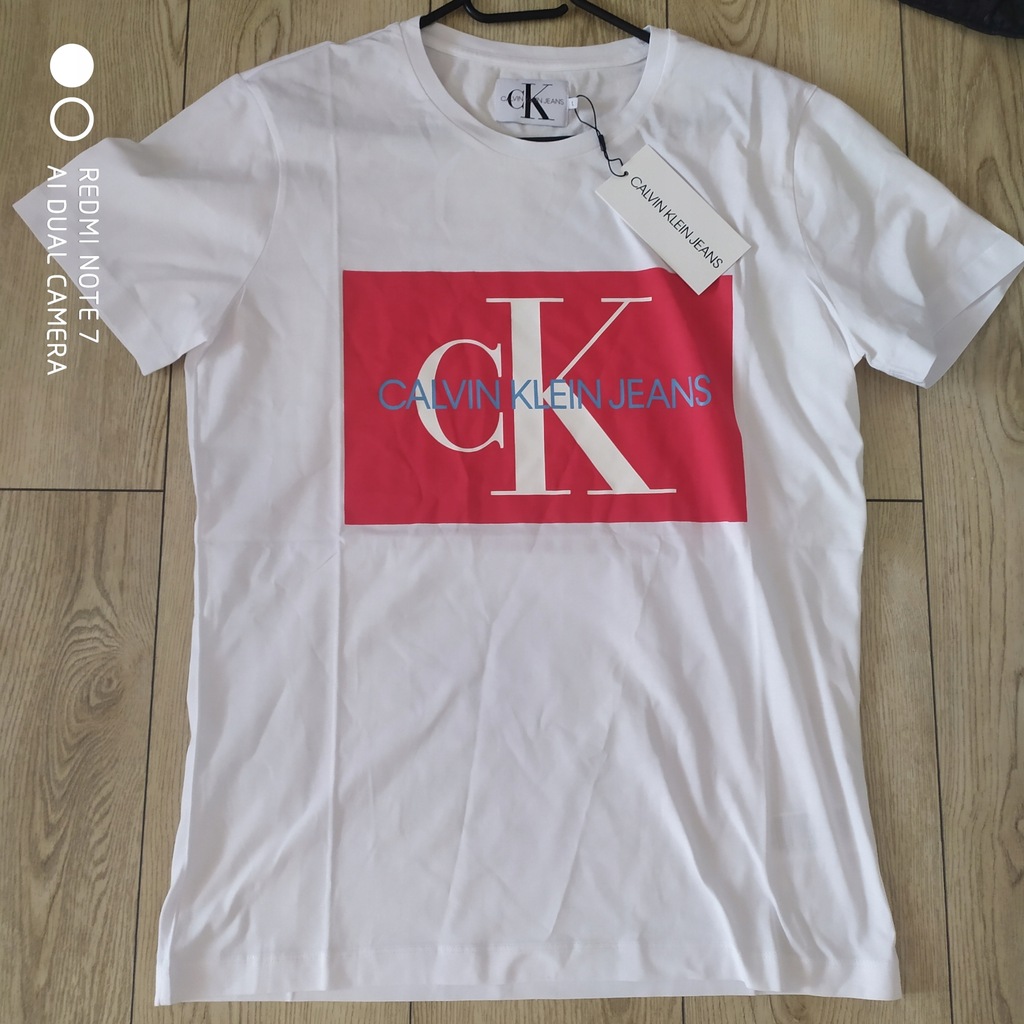 T-shirt Calvin Klein