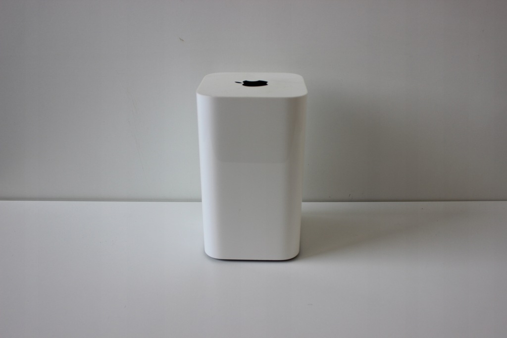 Купить Apple AirPort Time Capsule 2 ТБ, модель A1470, белый: отзывы ...
