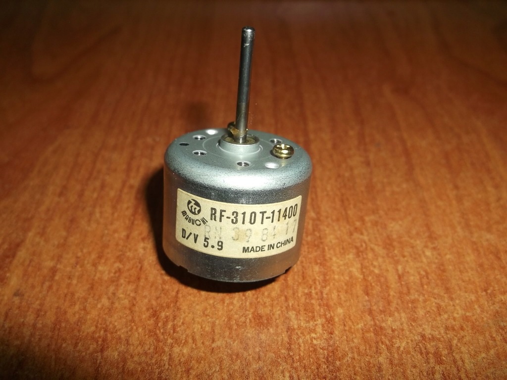 silniczek elektryczny RF - 5,9 Volt 24 mm x18 mm