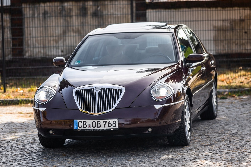 Lancia thesis bose 07 picture