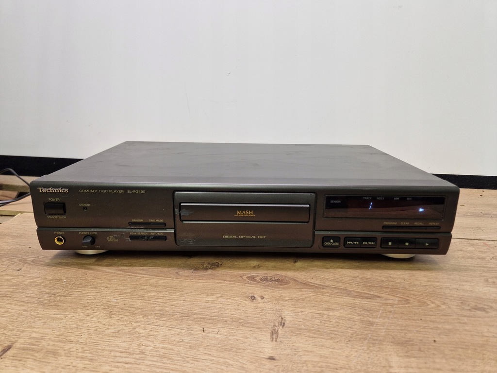 Odtwarzacz CD Technics SL-PG490