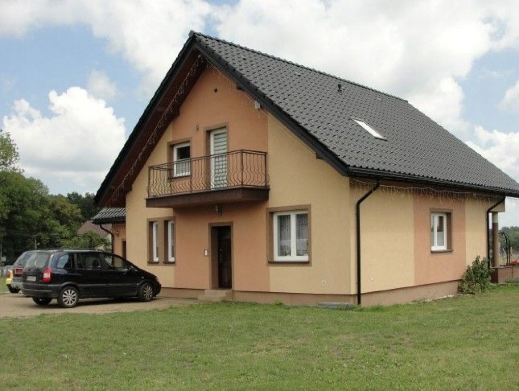 Dom, Miedary, Zbrosławice (gm.), 140 m²