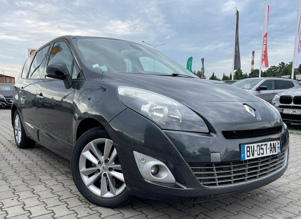 Renault Grand Scenic 2.0 DCI 150 PS Automat Panora