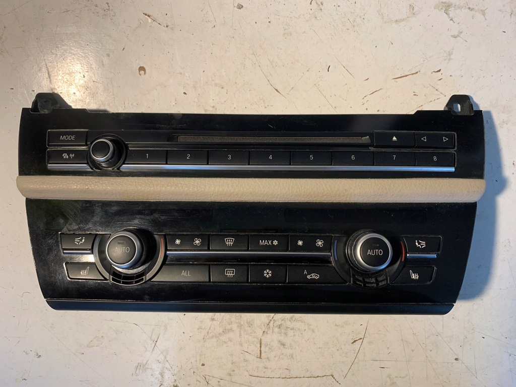 BMW F10 F11 Panel radia klimatyzacji 9285330