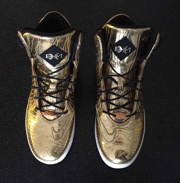 BUTY NIKE LEBRON 11 "BHM" GOLD LIMITED