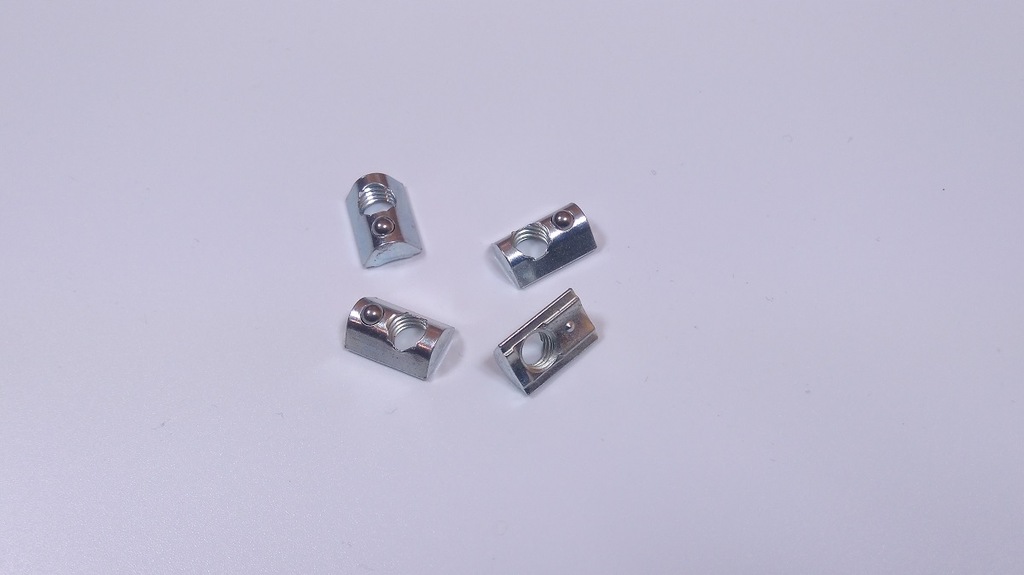 Wpust przesuwny ITEM 5st M5 10 szt