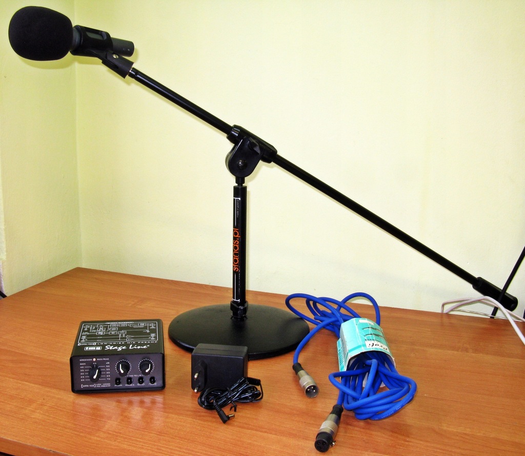 Mikrofon Shure Beta 58A ze statywem i kablem XLR +