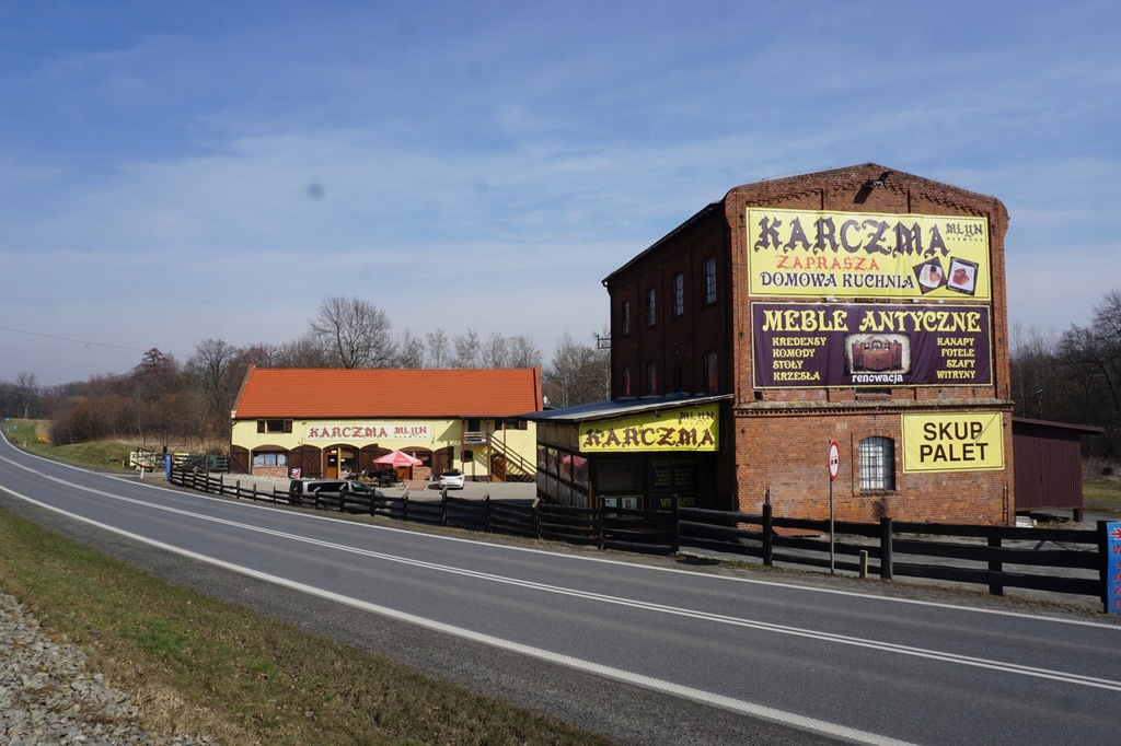 SPRZEDAM RESTAURACJE I MAGAZYN PRZY DK8