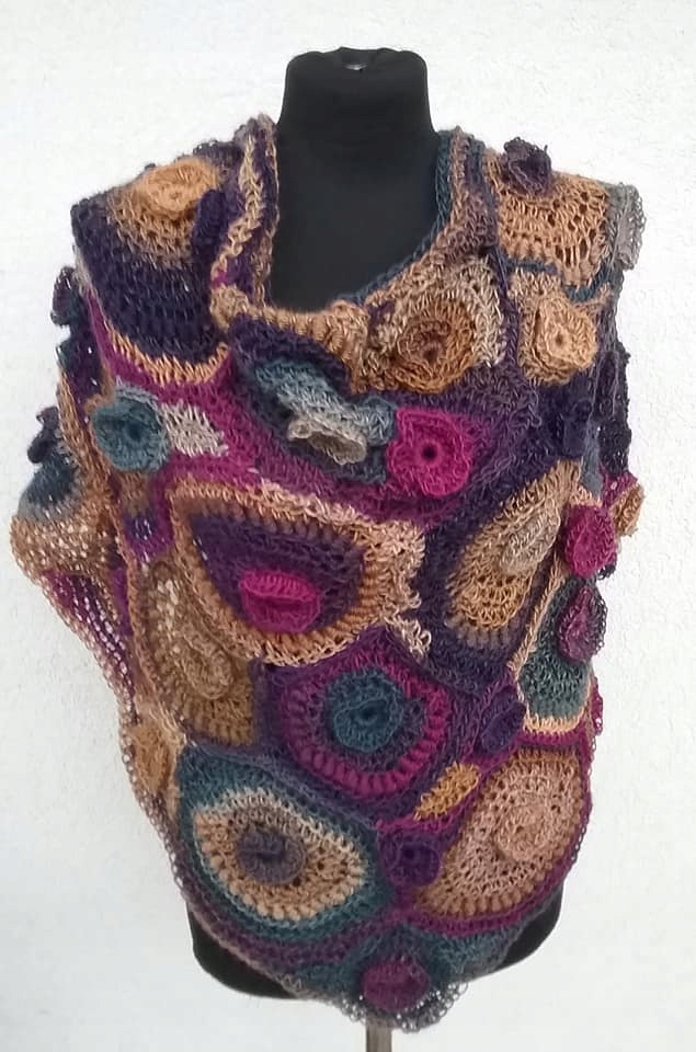 Chusta freeform crochet