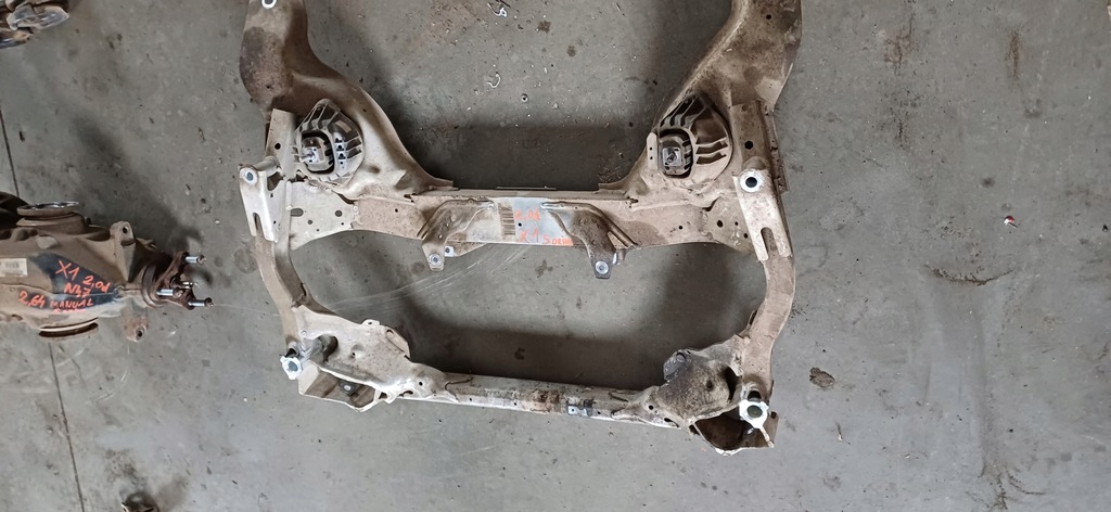 sanki przód wózek przedni kołyska bmw e84 x1 sdrive 2.0D N47d20C n47