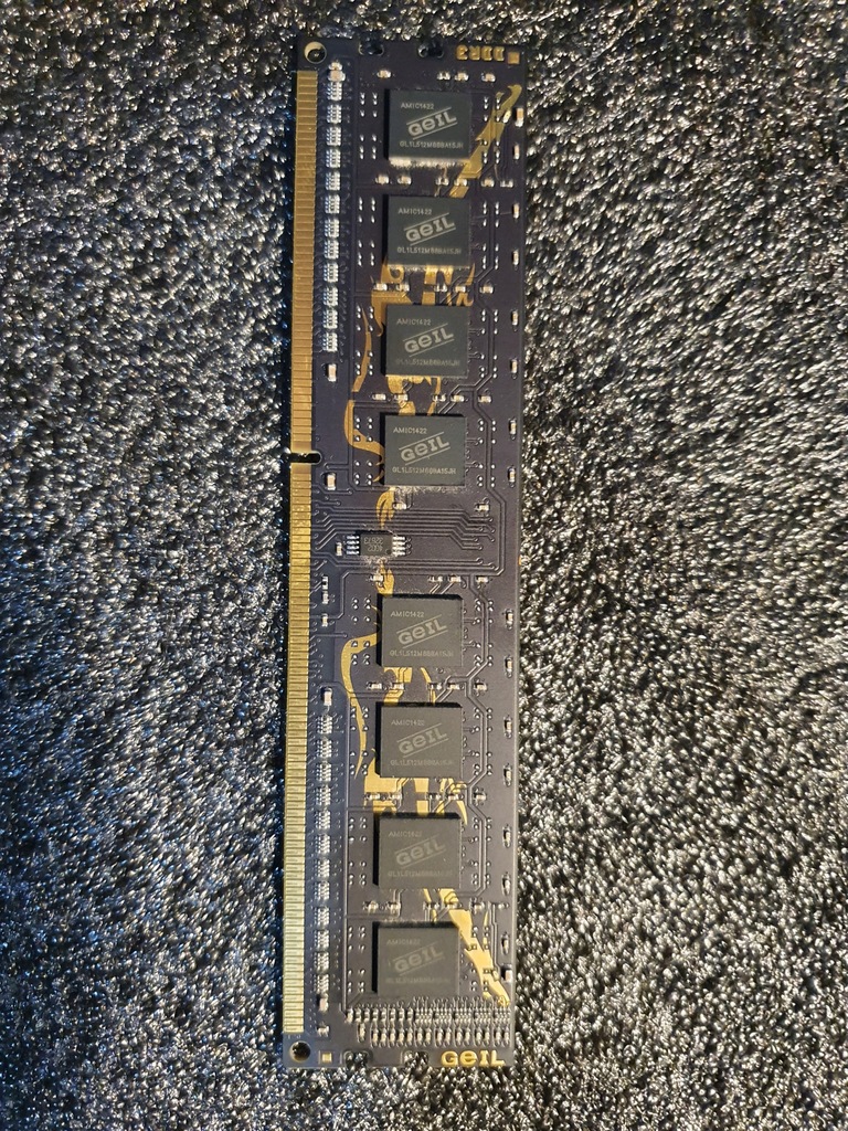 Geil Dragon Ram 4GB DDR3 2Rx8 PC3-12800