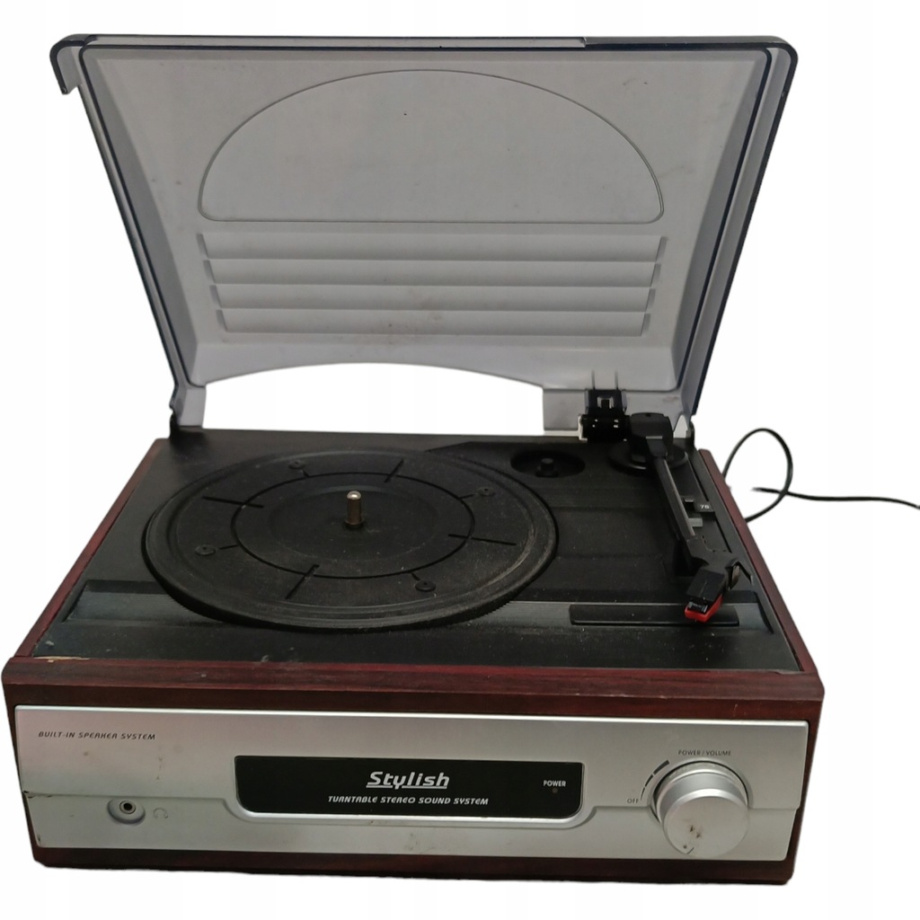 Kompaktowy gramofon z głośnikami. Aukcja BCM