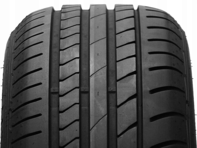 1L 205/55R16 Dunlop Sport Bluresponse 91 V 2318 7