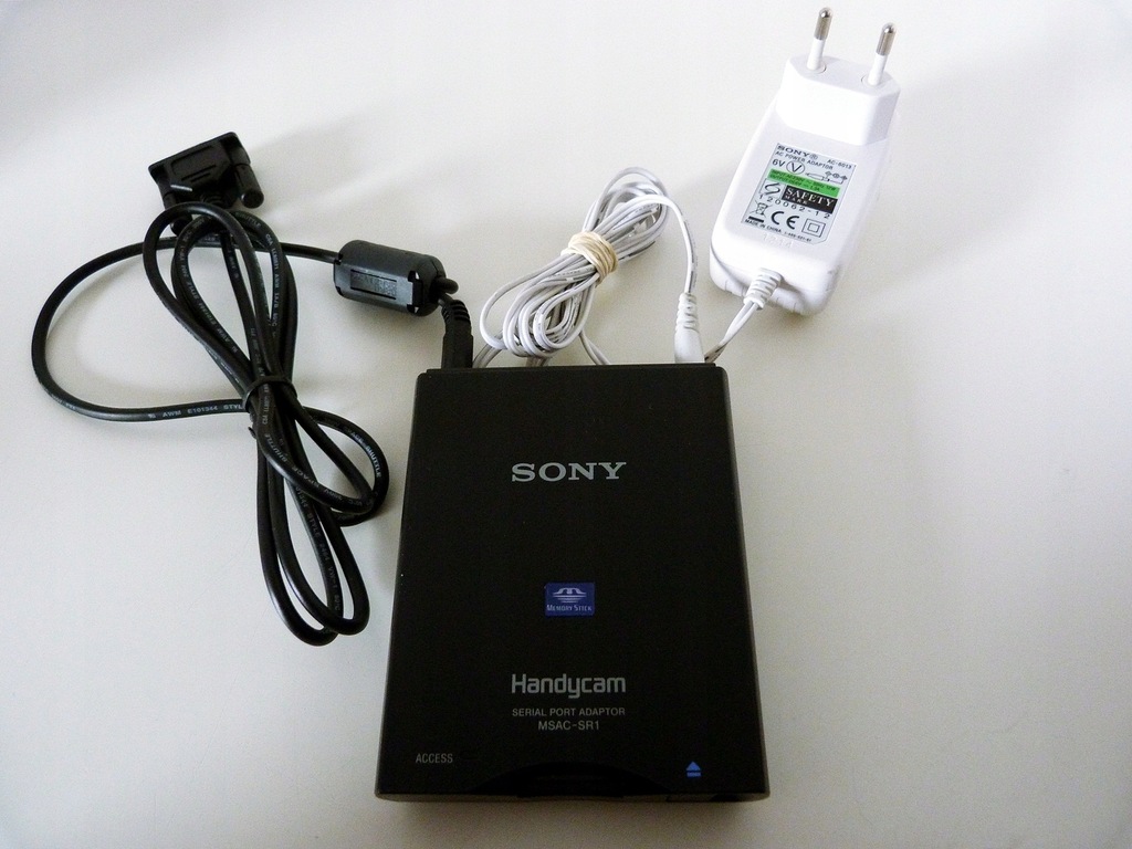 Купить Sony Handycam Устройство чтения карт памяти Sony Memory Stick + БЛОК ПИТАНИЯ: отзывы, фото, характеристики в интерне-магазине Aredi.ru