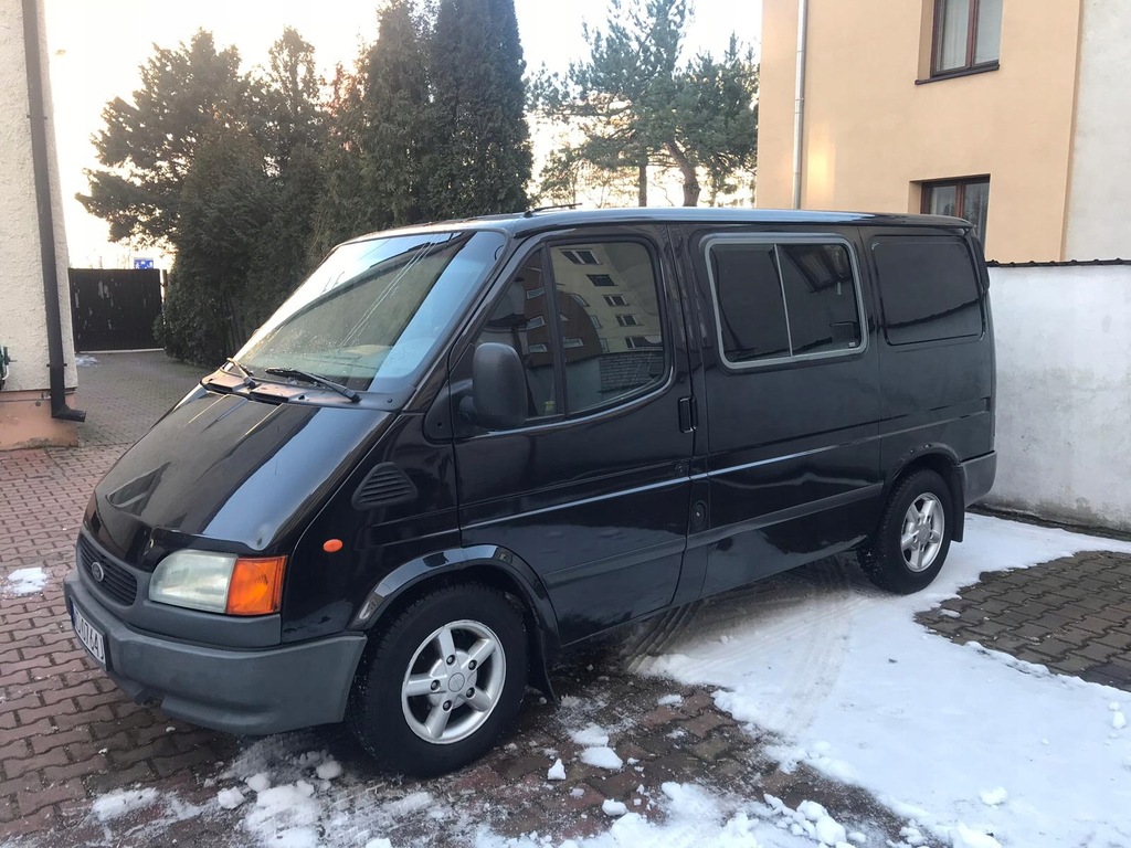 Ford Transit 2.5 TD Warszawa osobowy