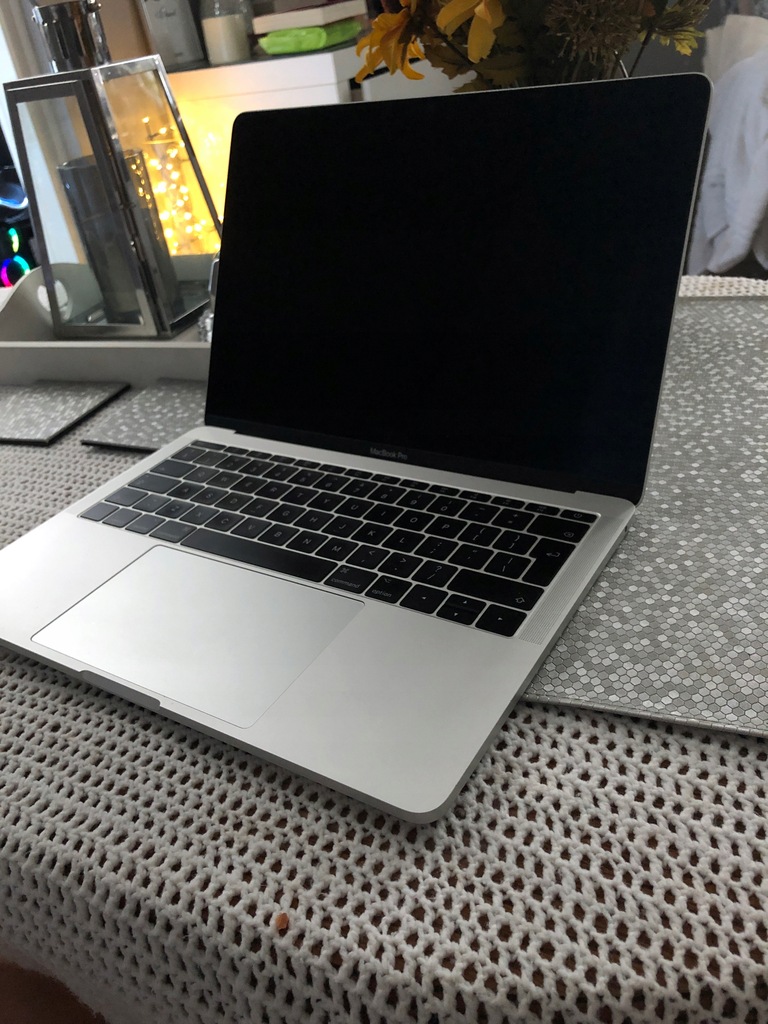Apple MacBook Pro 13 Retina i5 8GB A1708 Jak Nowy