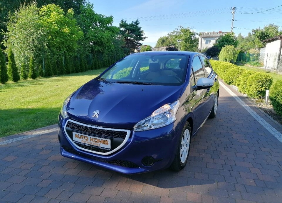 Купить Peugeot 208*LIKE*сервис*PDC*1 wl*Гарантия: отзывы, фото, характеристики в интерне-магазине Aredi.ru