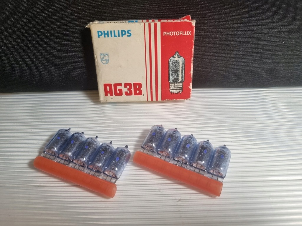 10 retro żarówek do lampy błyskowej AG3B Philips